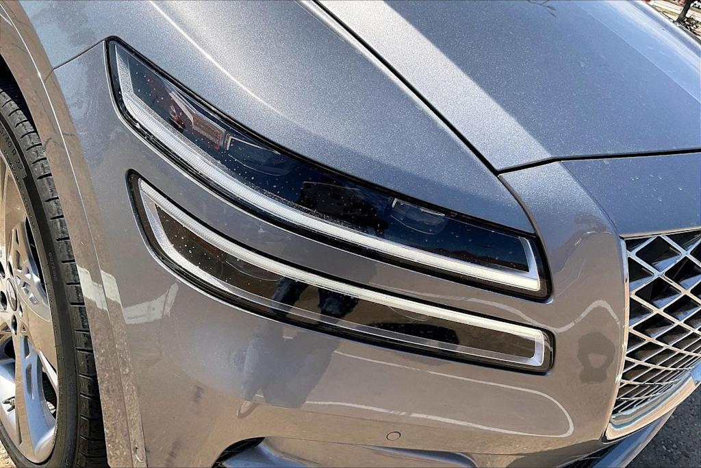Thumbnail: 2024 Genesis GV80 - 29