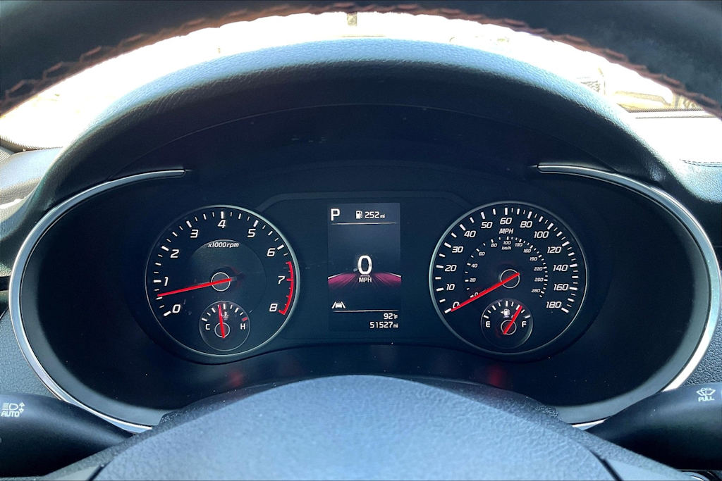 Thumbnail: 2022 Kia Stinger - 18