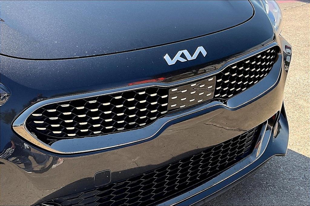 Thumbnail: 2022 Kia Stinger - 33