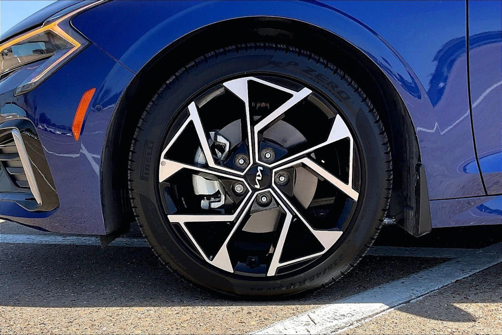 Thumbnail: 2025 Kia K5 - 8