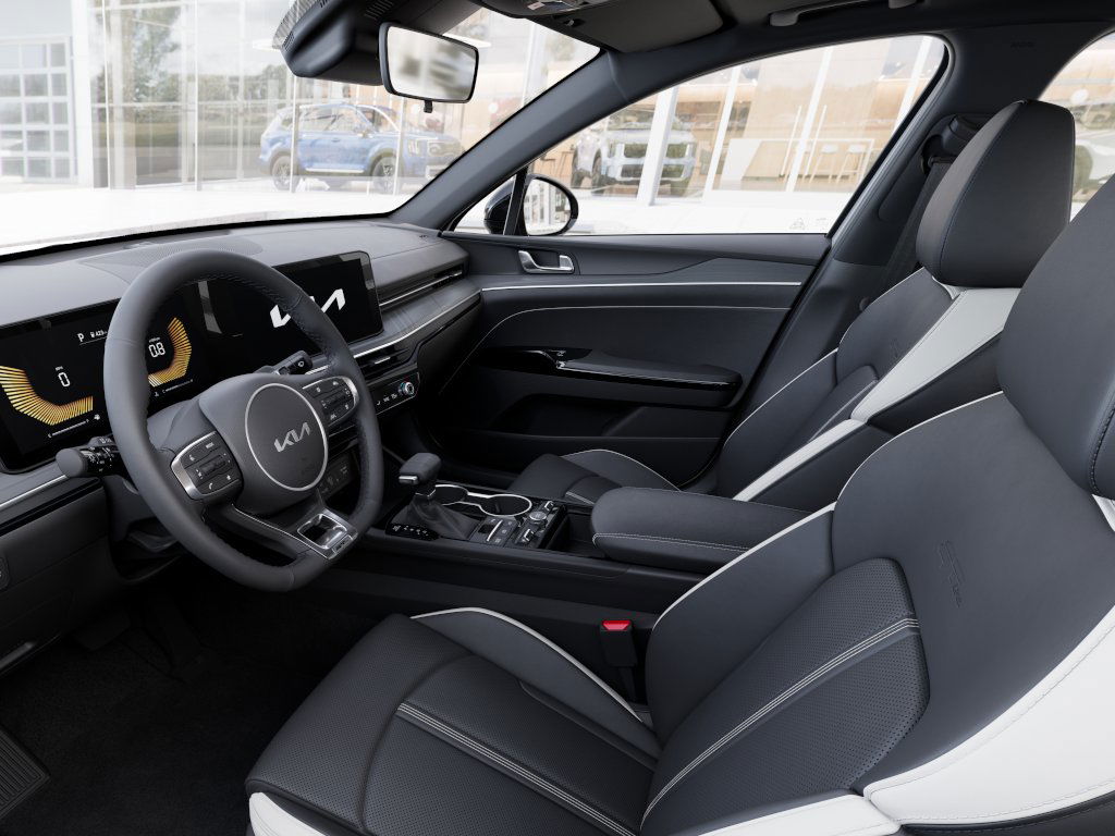 Thumbnail: 2026 Kia K5 - 8