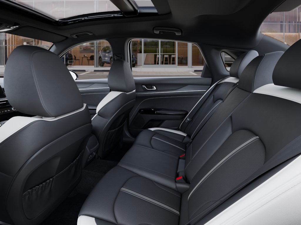 2025 Kia K5 GT-Line 9