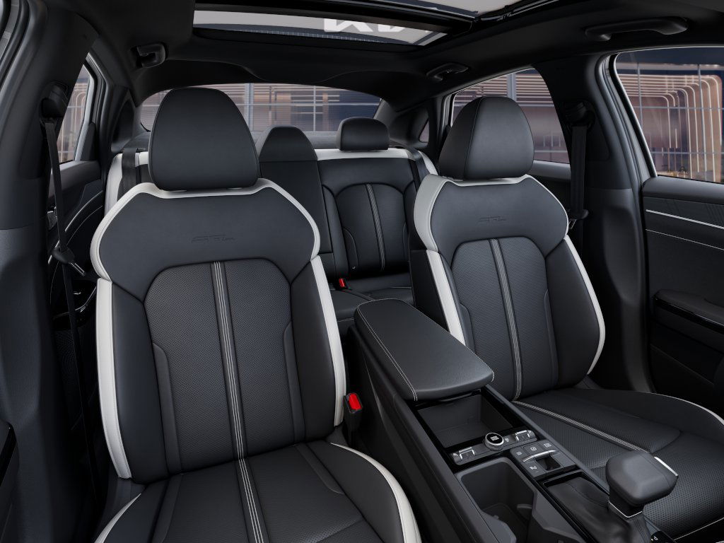 2025 Kia K5 GT-Line 7