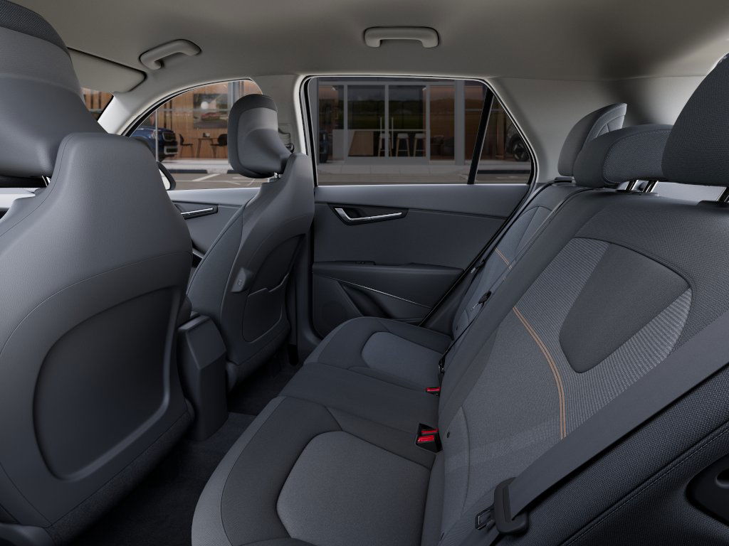 Thumbnail: 2025 Kia Niro - 23