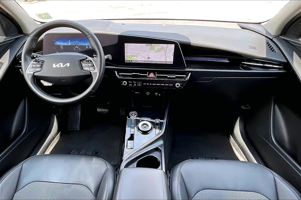 Thumbnail: 2024 Kia Niro - 9