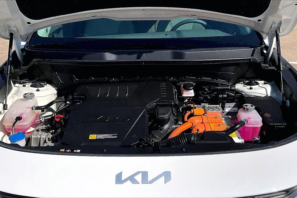 Thumbnail: 2024 Kia Niro - 9