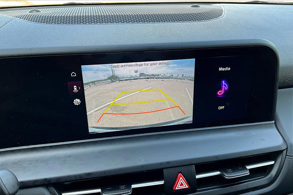 Thumbnail: 2024 Kia Seltos - 15