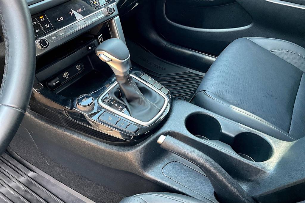 Thumbnail: 2024 Kia Seltos - 16