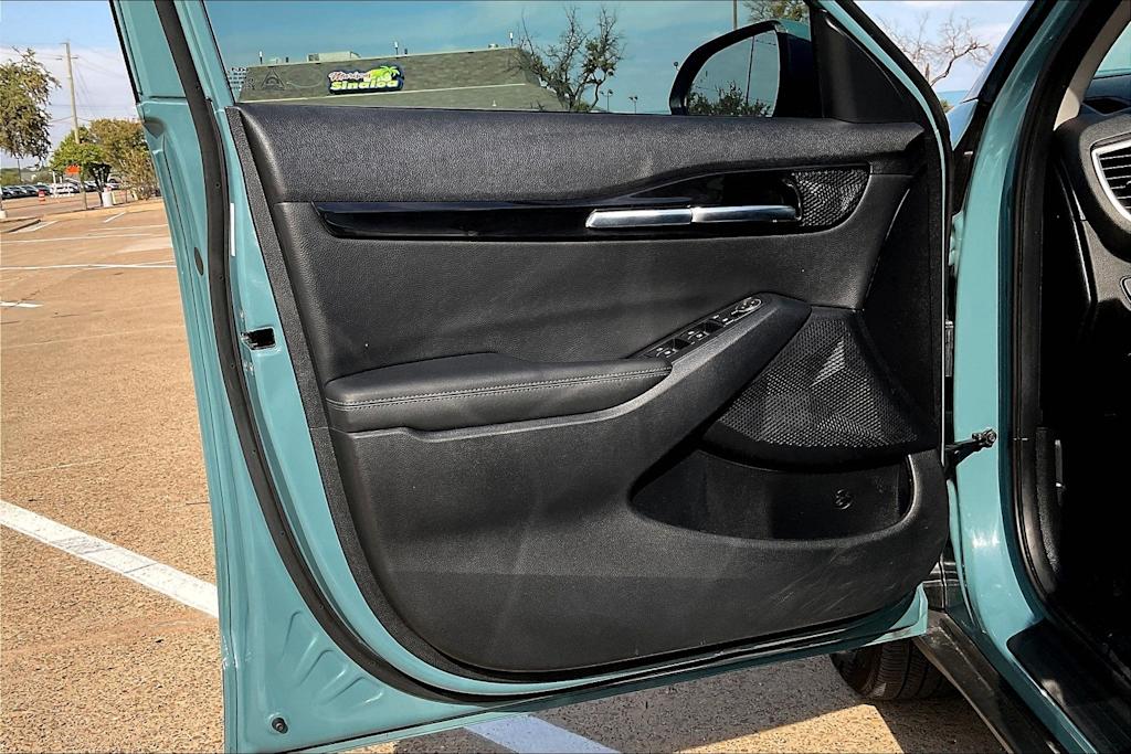 Thumbnail: 2024 Kia Seltos - 26