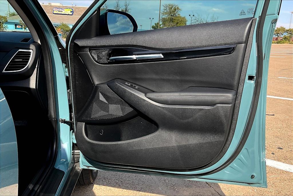 Thumbnail: 2024 Kia Seltos - 27