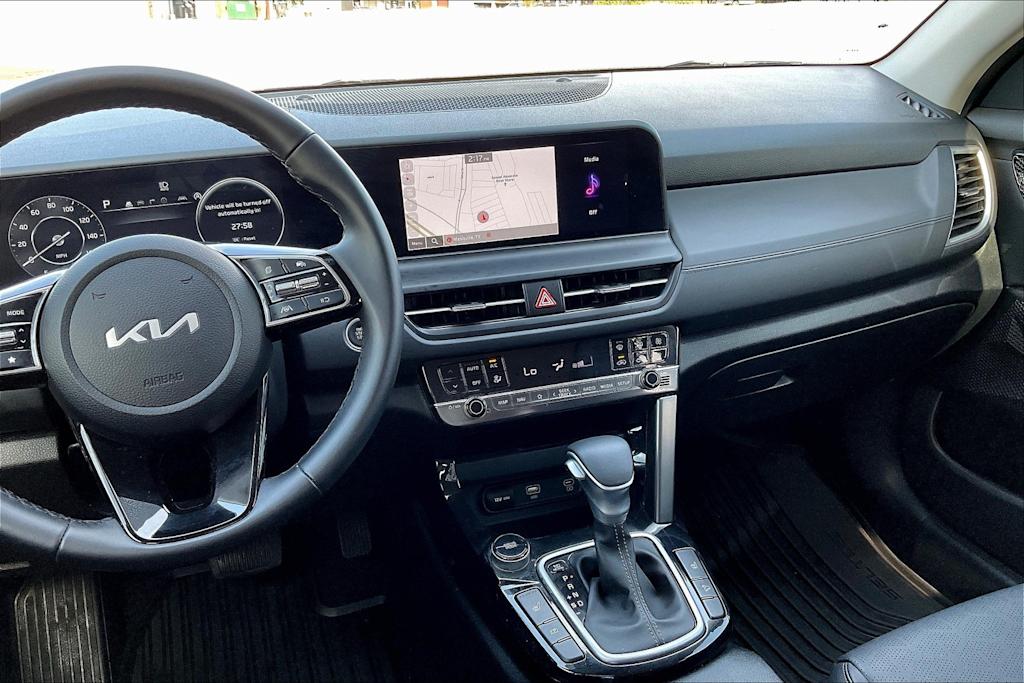 Thumbnail: 2024 Kia Seltos - 14