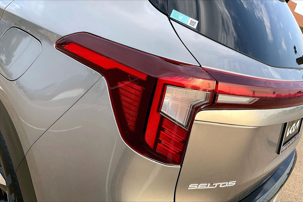 Thumbnail: 2024 Kia Seltos - 29
