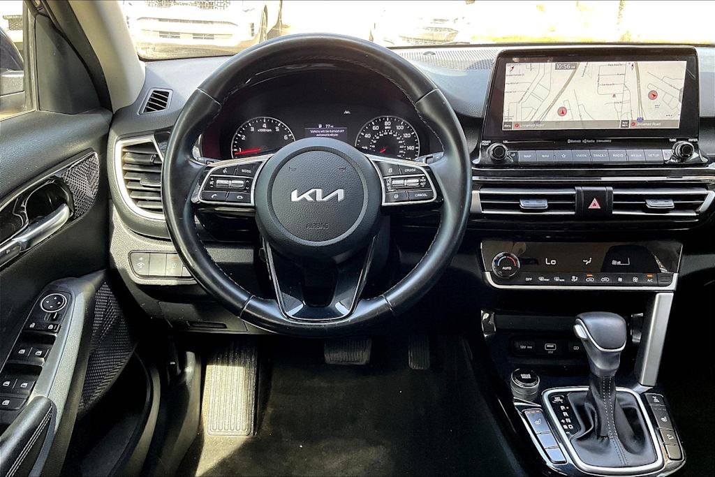 2022 Kia Seltos EX 13
