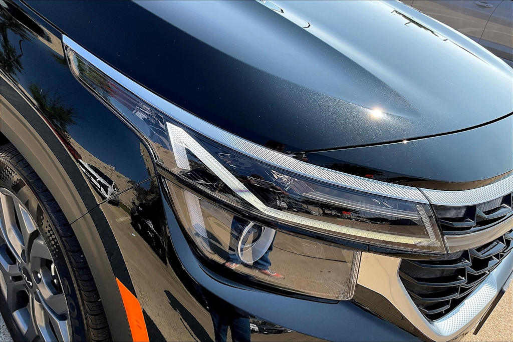 Thumbnail: 2024 Kia Seltos - 29