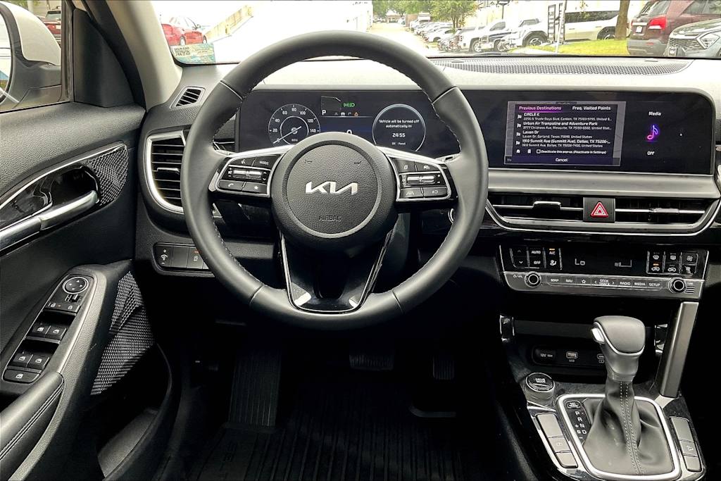 2024 Kia Seltos S 13