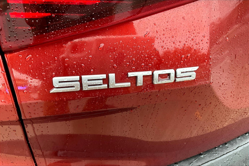 2023 Kia Seltos S 7