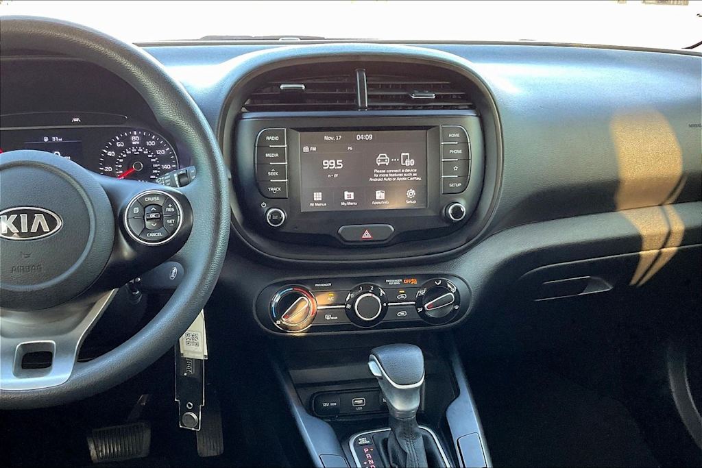 Thumbnail: 2021 Kia Soul - 16