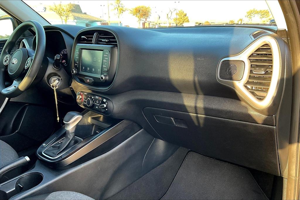 Thumbnail: 2021 Kia Soul - 15