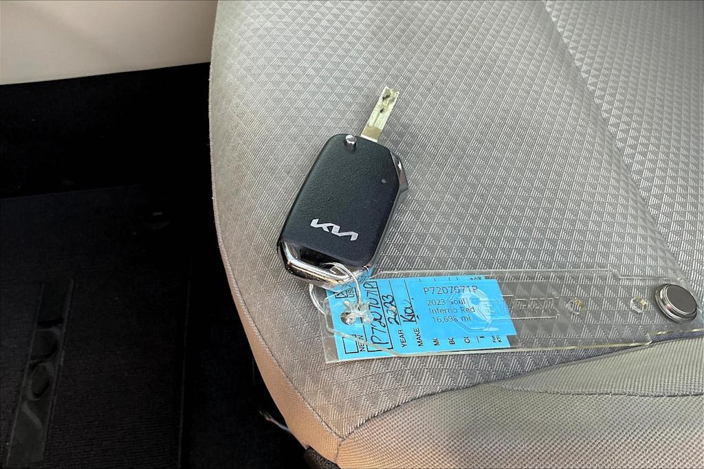 Thumbnail: 2023 Kia Soul - 20