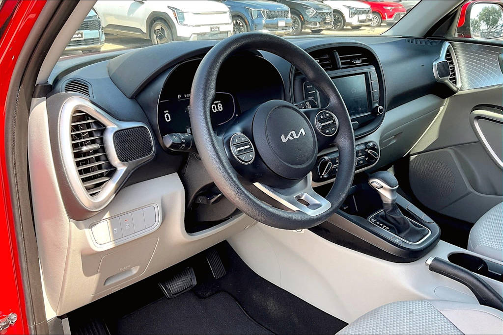 Thumbnail: 2023 Kia Soul - 2