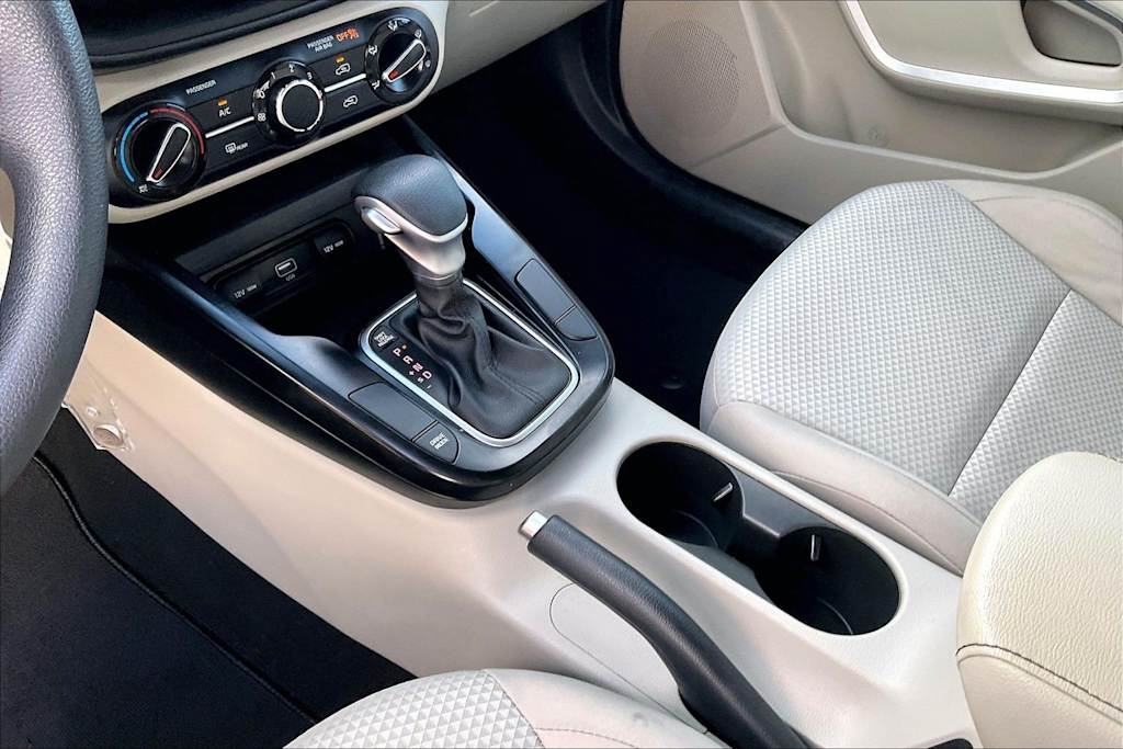 Thumbnail: 2020 Kia Soul - 16