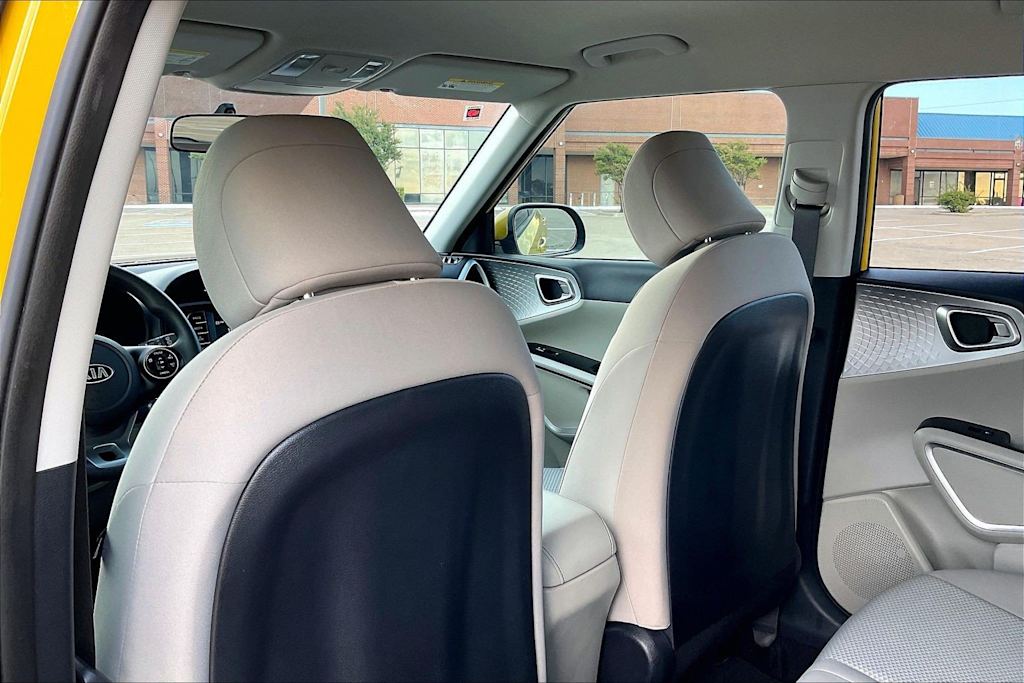 Thumbnail: 2020 Kia Soul - 12