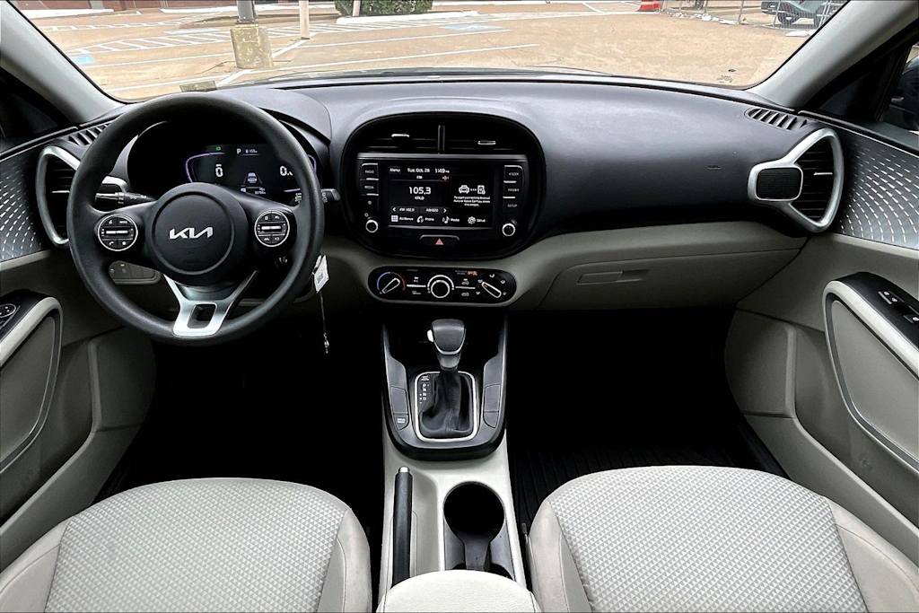 Thumbnail: 2024 Kia Soul - 10