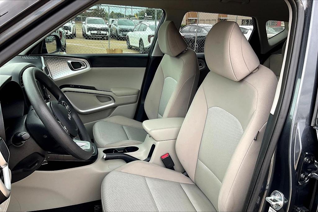 Thumbnail: 2024 Kia Soul - 11