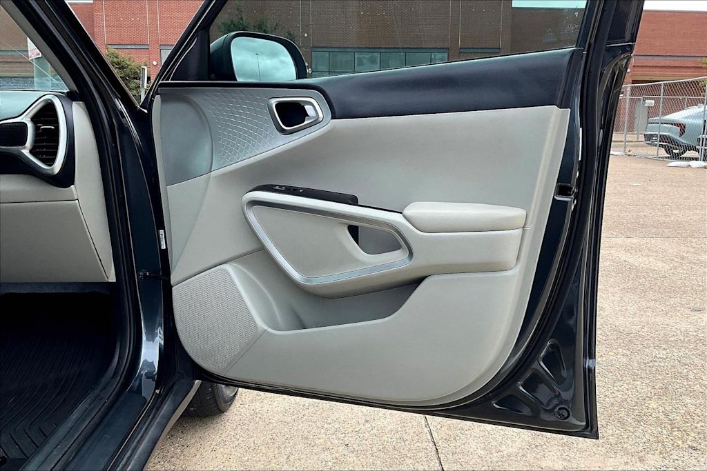 Thumbnail: 2024 Kia Soul - 28