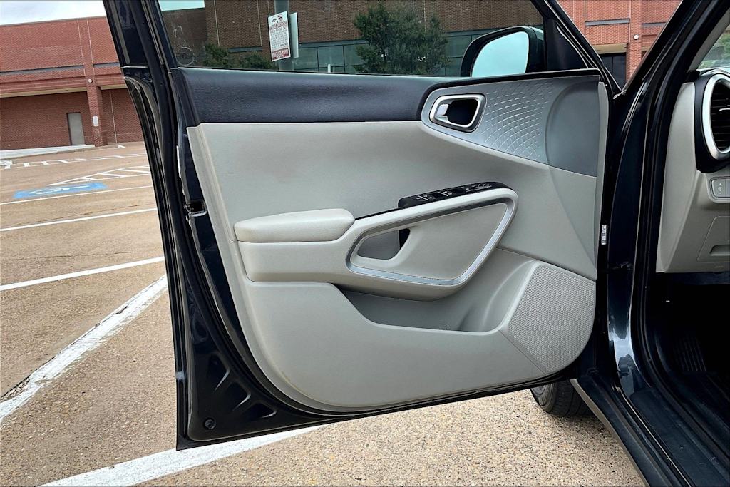 Thumbnail: 2024 Kia Soul - 27