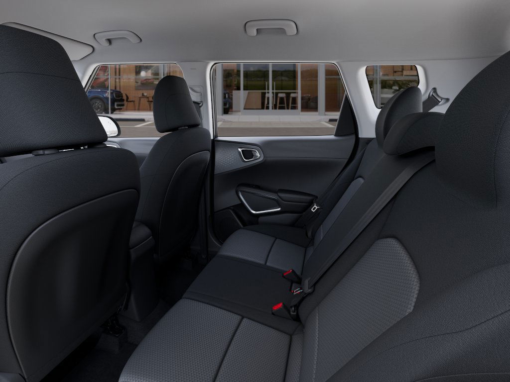 2025 Kia Soul LX 22