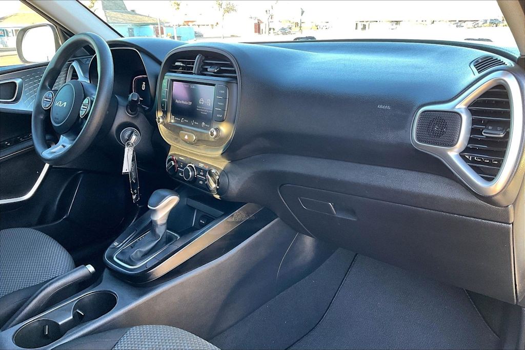 Thumbnail: 2023 Kia Soul - 15