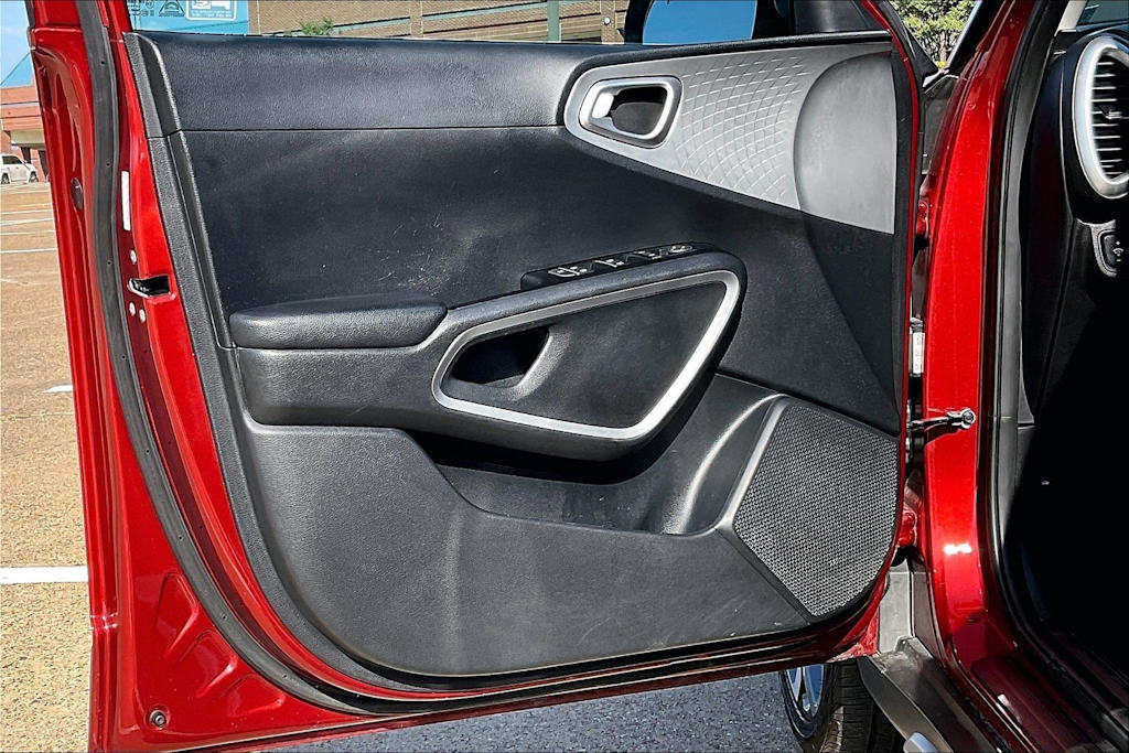 Thumbnail: 2021 Kia Soul - 27