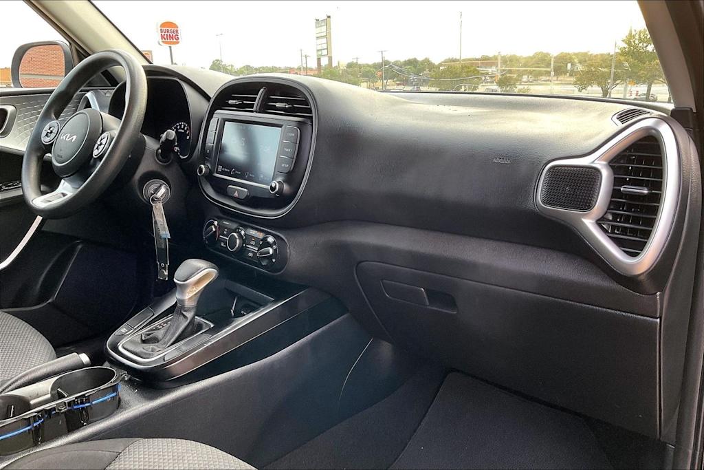 Thumbnail: 2022 Kia Soul - 13