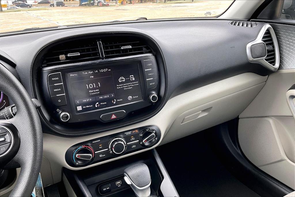 Thumbnail: 2023 Kia Soul - 15