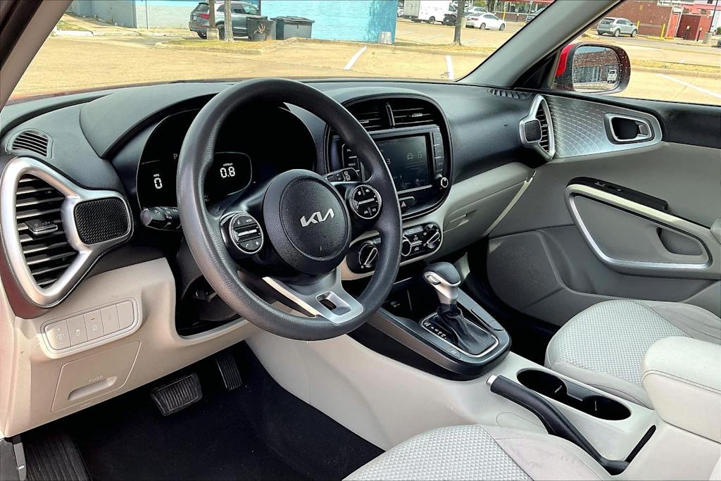 Thumbnail: 2023 Kia Soul - 2