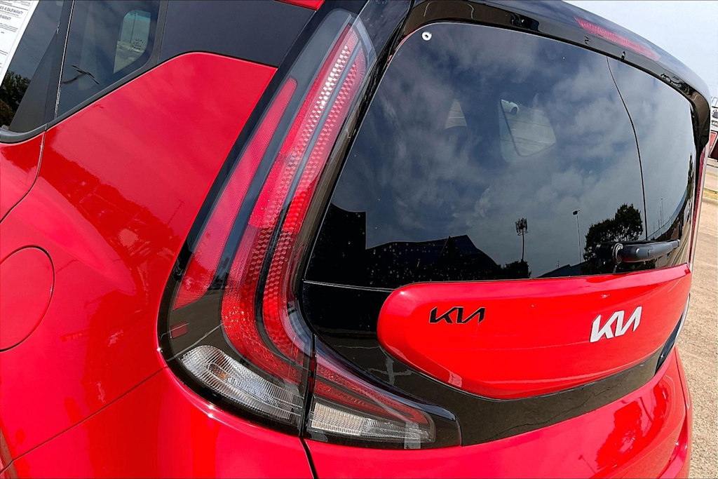 Thumbnail: 2023 Kia Soul - 7