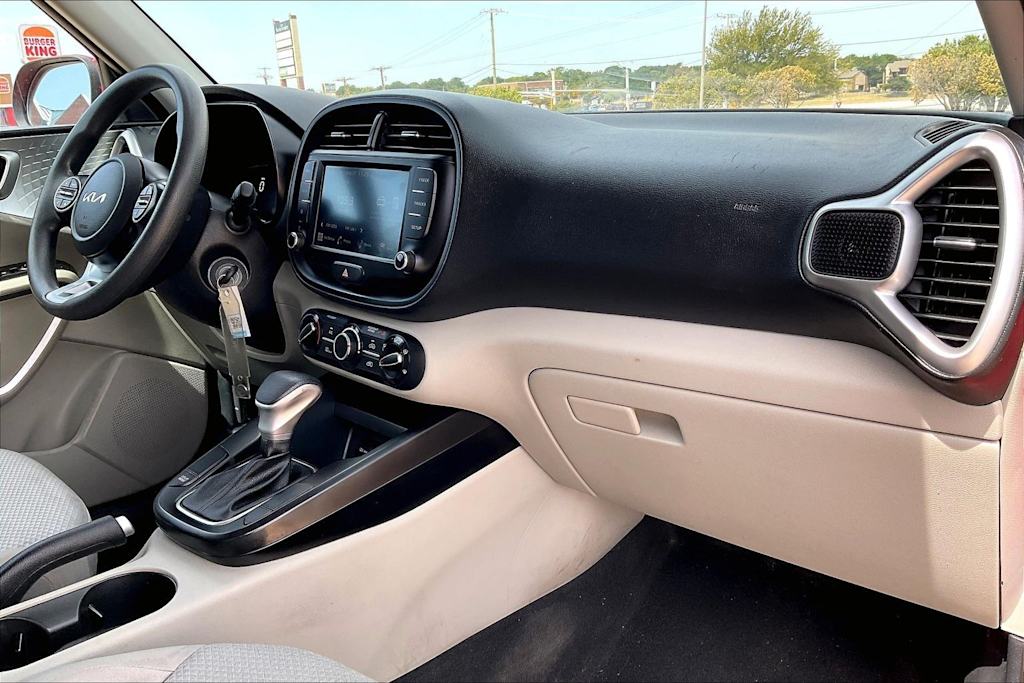 Thumbnail: 2023 Kia Soul - 14