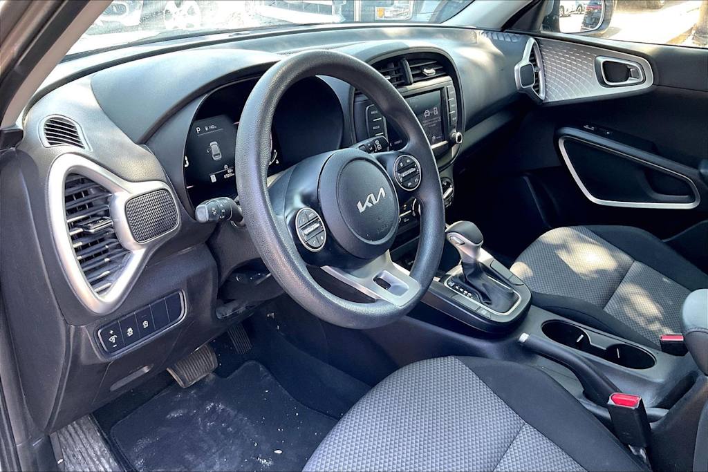 Thumbnail: 2023 Kia Soul - 2