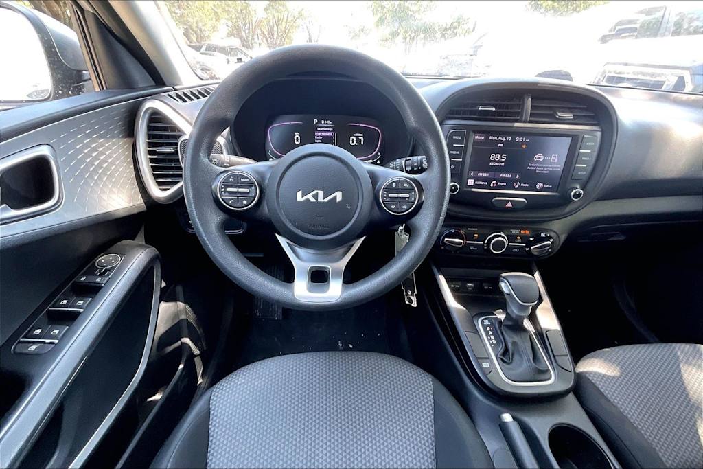 Thumbnail: 2023 Kia Soul - 12