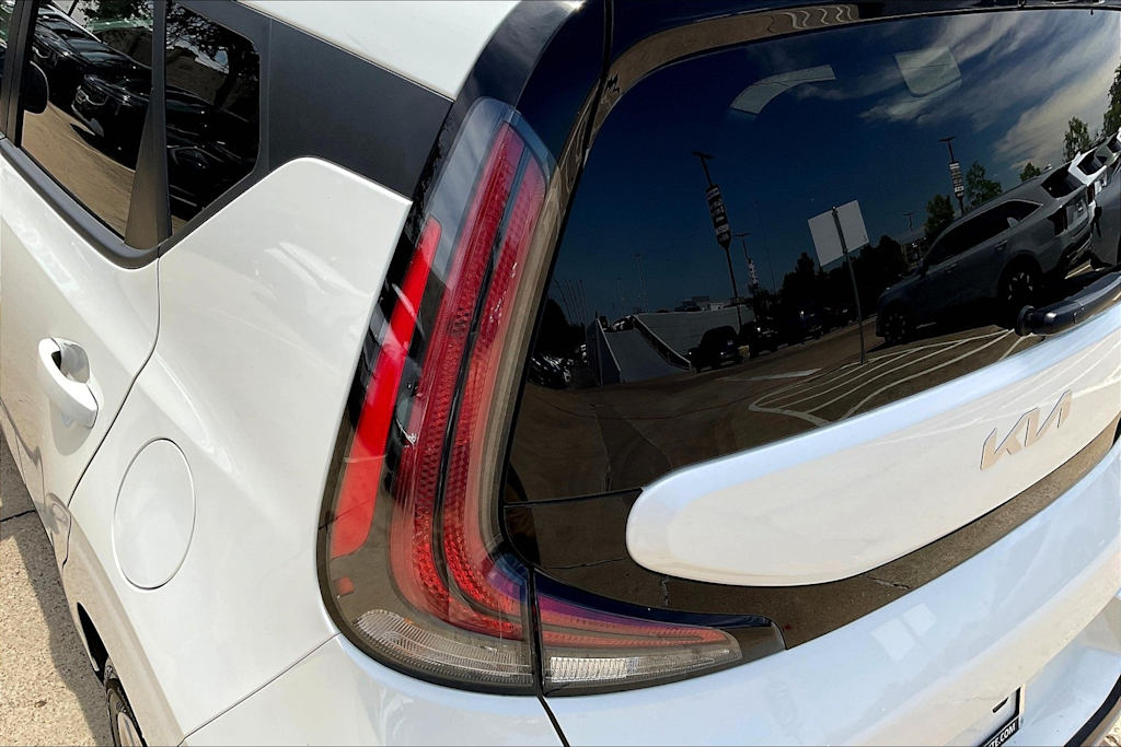 Thumbnail: 2023 Kia Soul - 31
