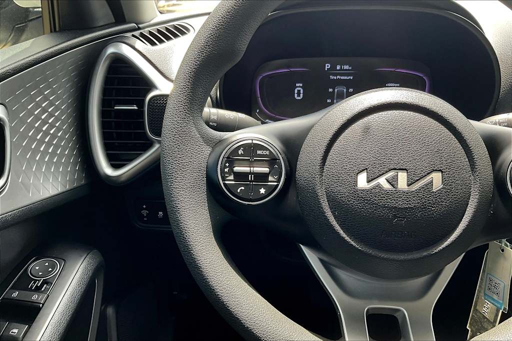Thumbnail: 2023 Kia Soul - 14