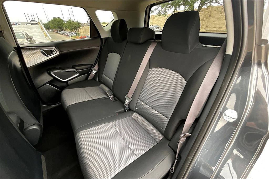 Thumbnail: 2023 Kia Soul - 28
