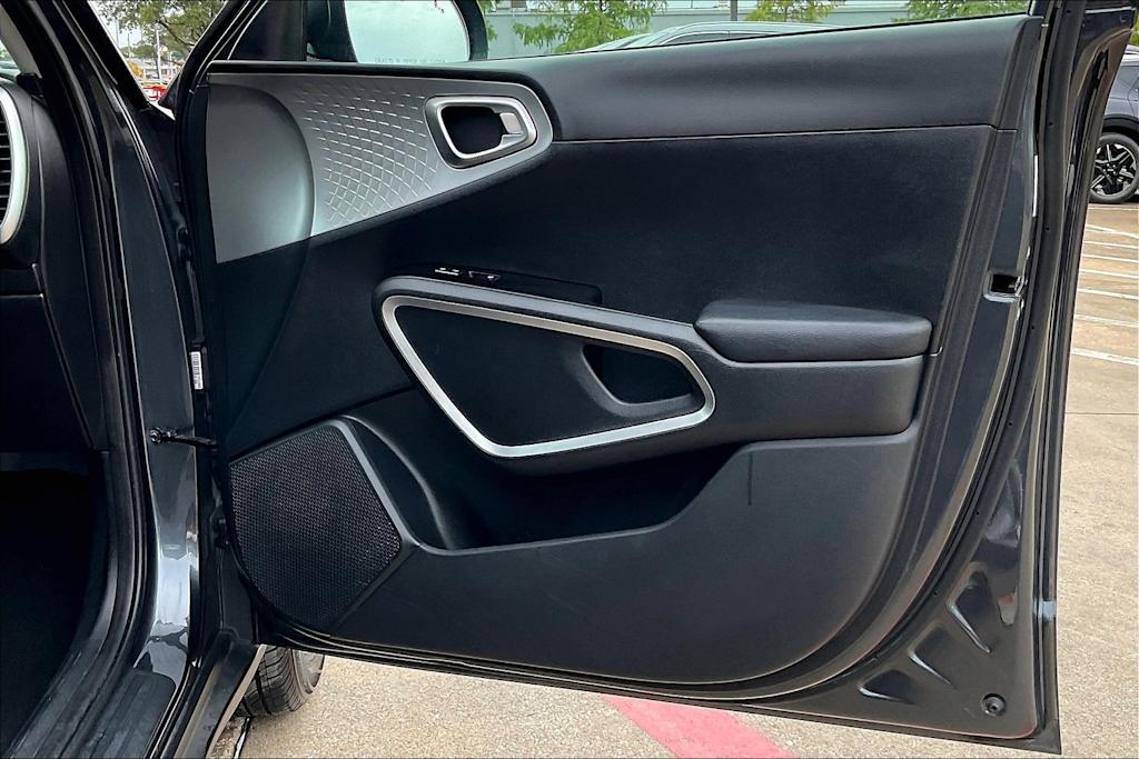 Thumbnail: 2023 Kia Soul - 27