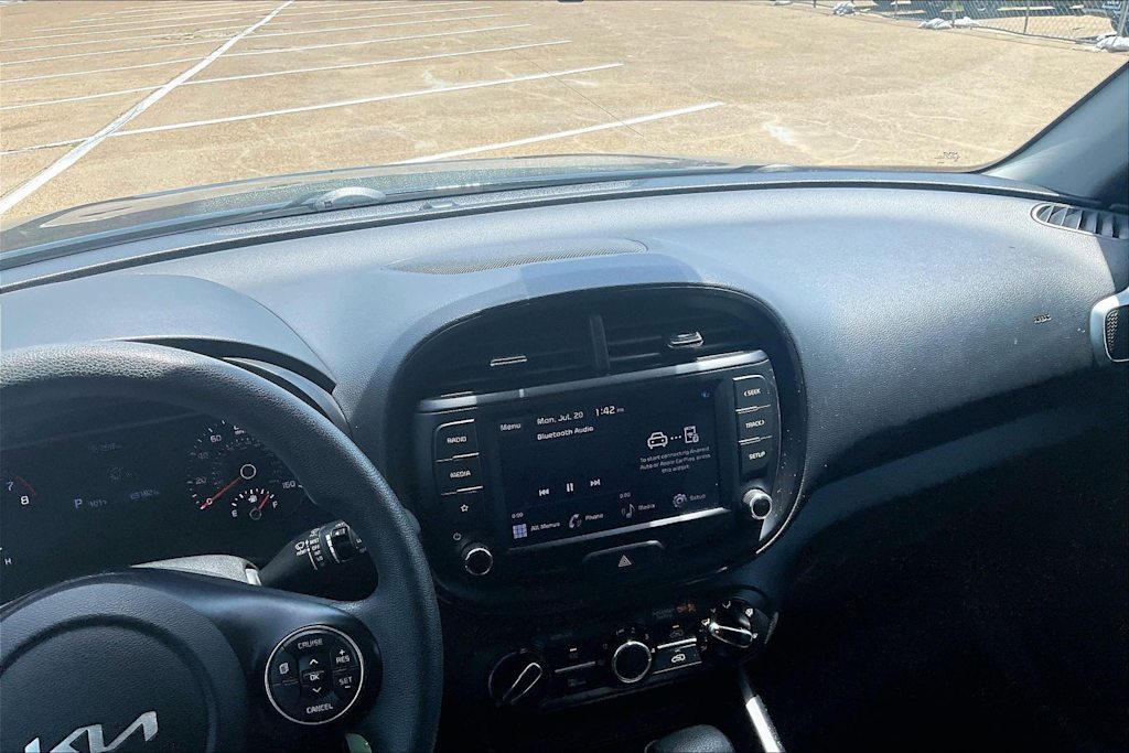 Thumbnail: 2022 Kia Soul - 14