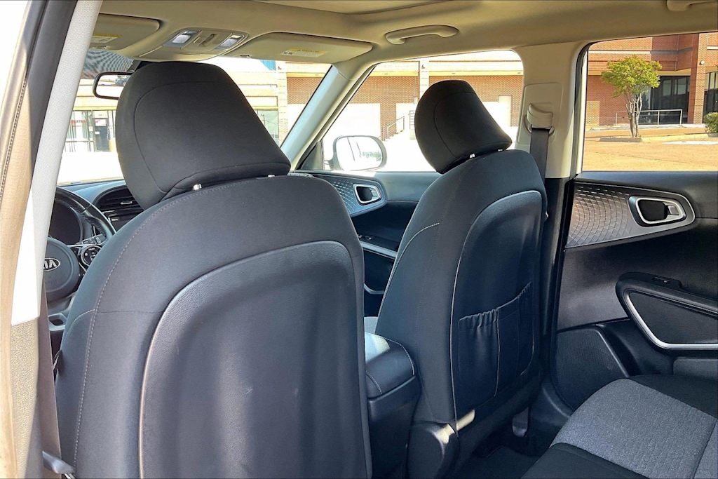 Thumbnail: 2021 Kia Soul - 12