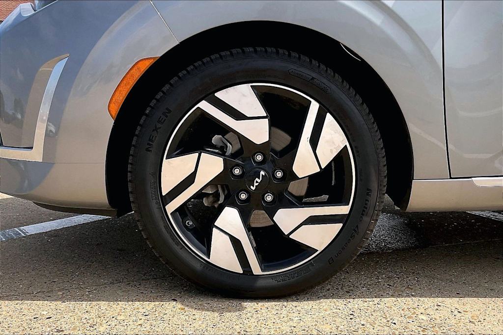 Thumbnail: 2024 Kia Soul - 8