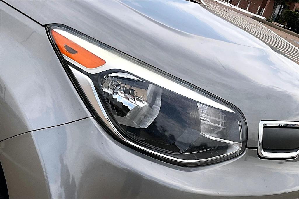 Thumbnail: 2016 Kia Soul - 27
