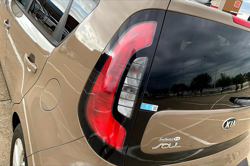 2016 Kia Soul Base 31