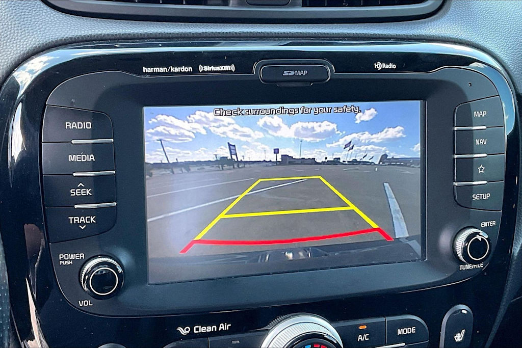 Thumbnail: 2019 Kia Soul - 15